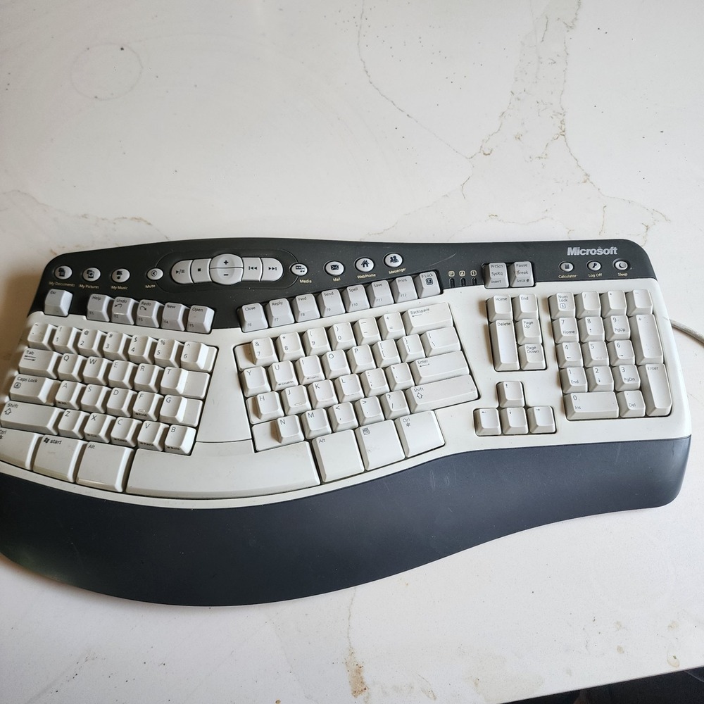 Microsoft Multimedia Keyboard 1.0A Vintage Erganomic